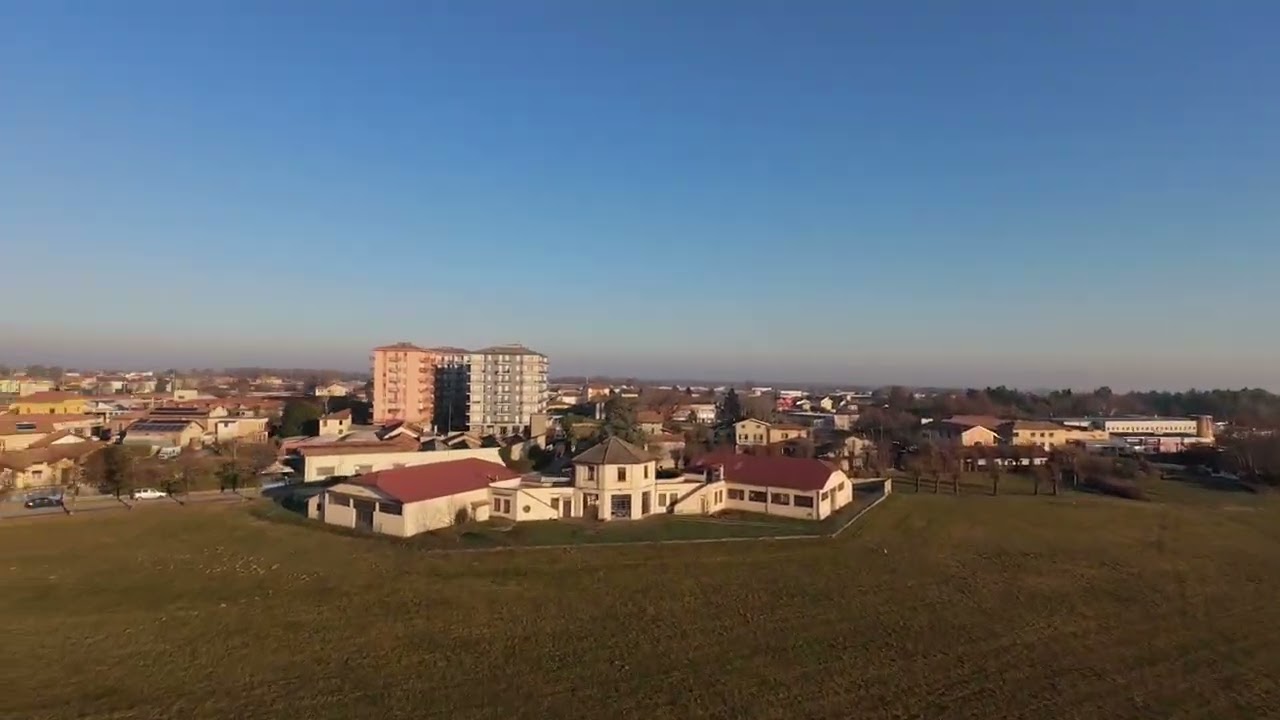 DJI Avata 2 - Volo su Biella - Flight over Biella