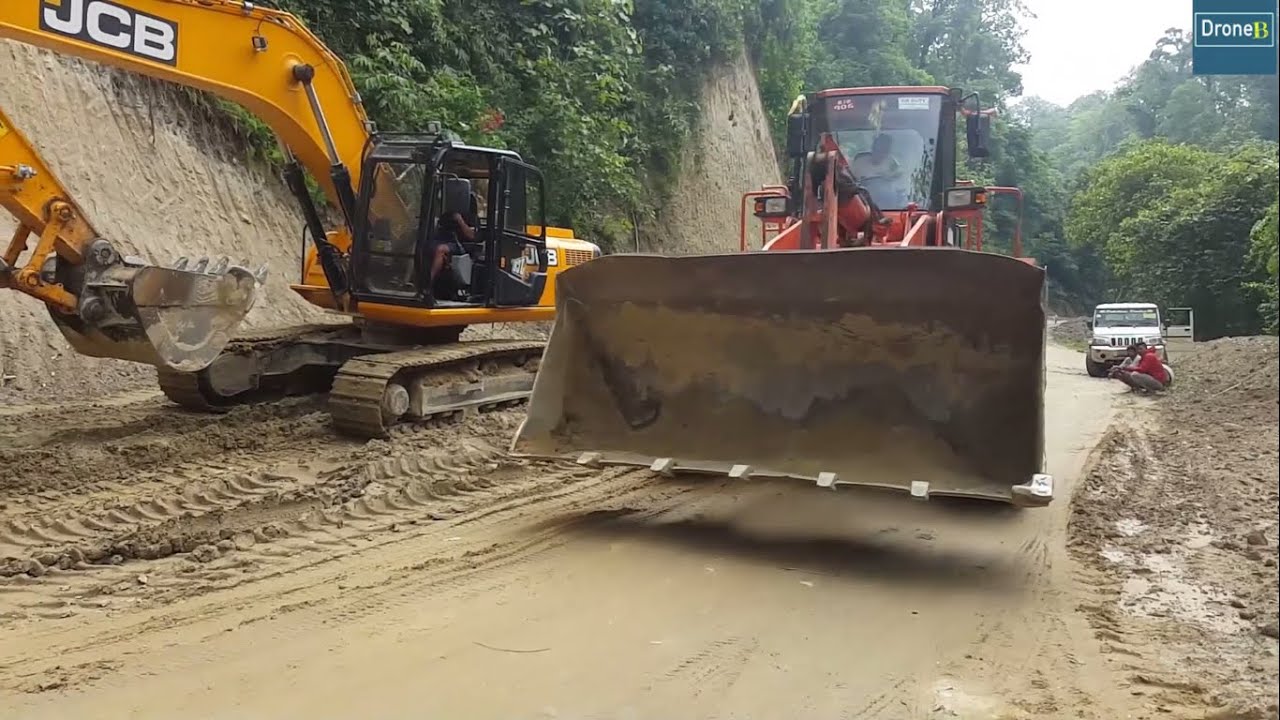 Back to Hilly Road with JCB Excavator and SD300 Wheel Loader-Hilly Road Work