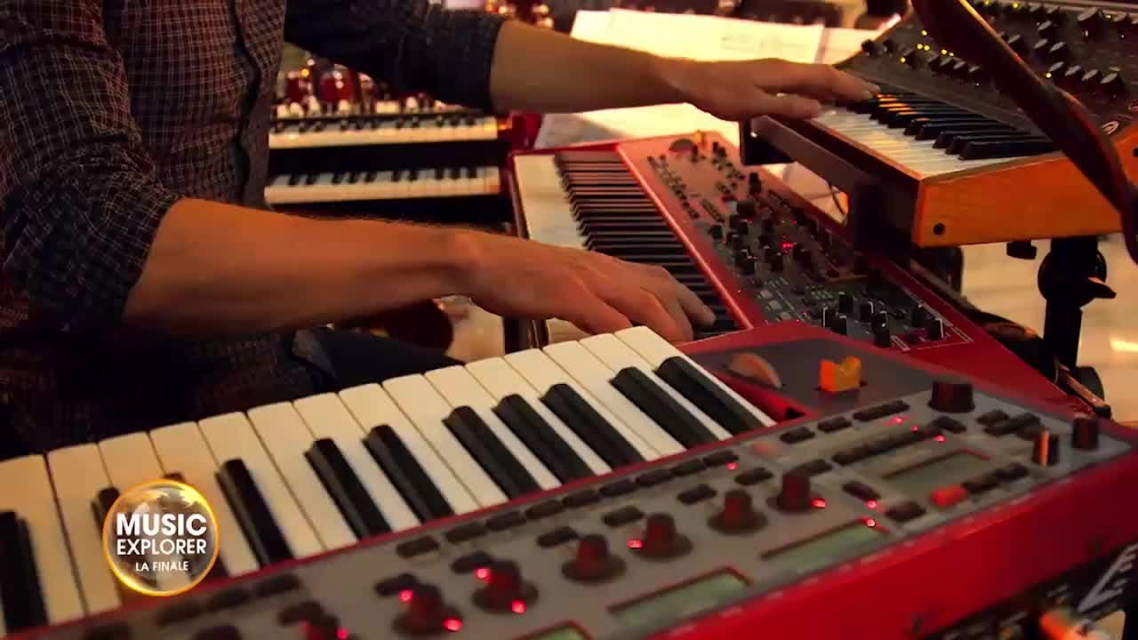 Sevy Rols - Christine - (cover Christine & the Queens)