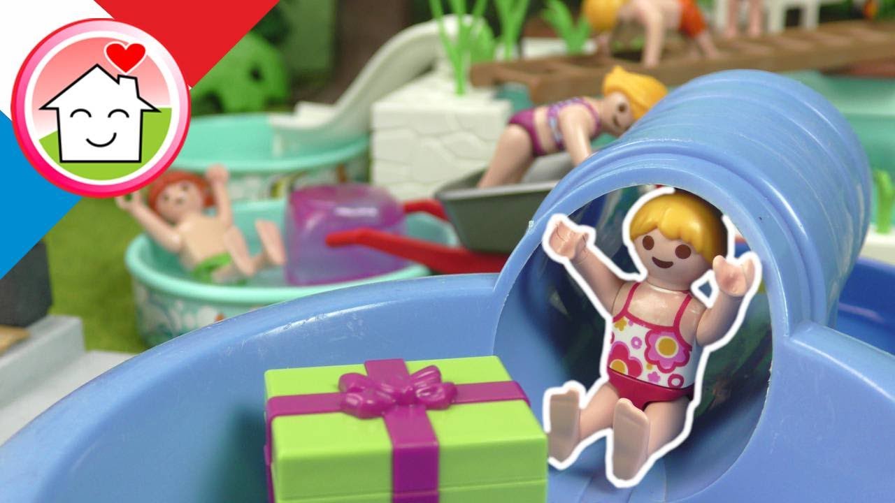 Playmobil en francais Anniversaire de Lena avec un  parcour de piscine - La famille Hauser