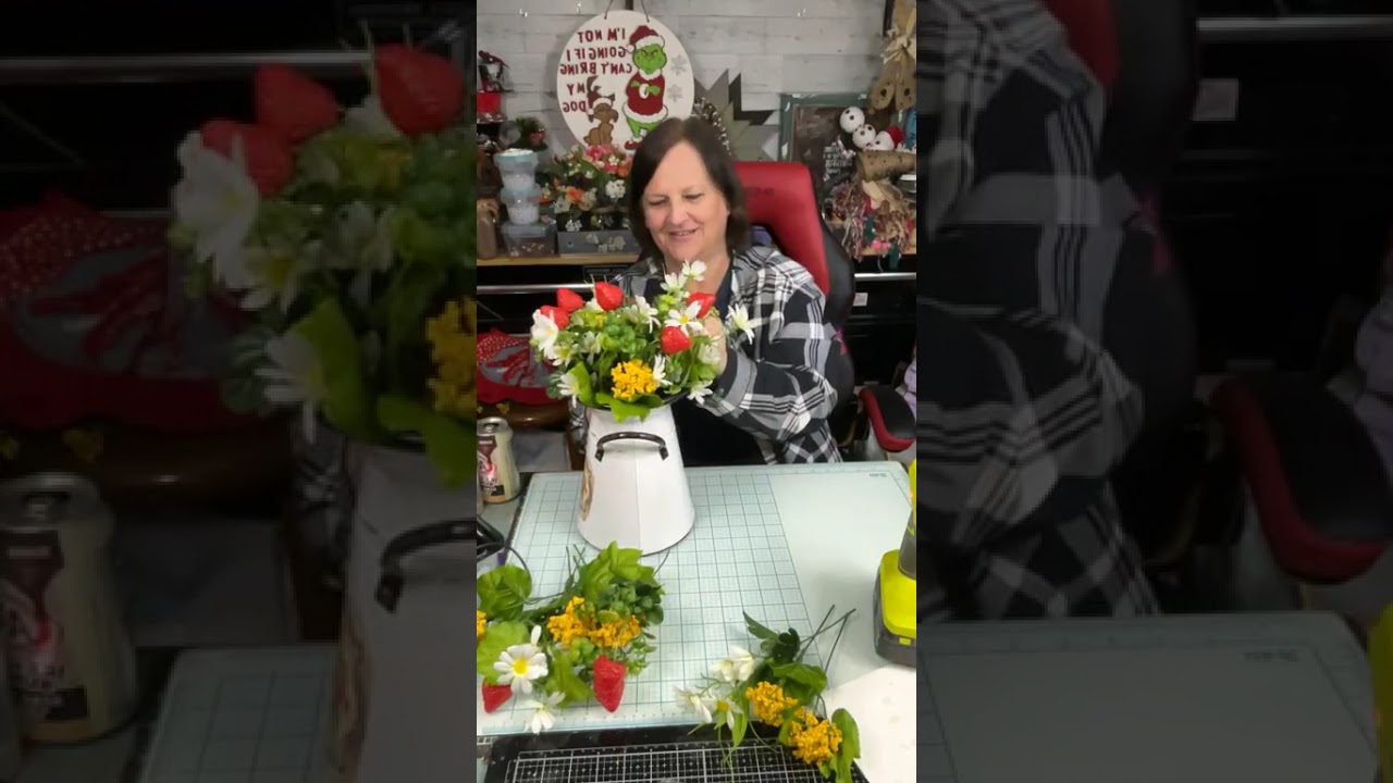 Strawberries/Floral
