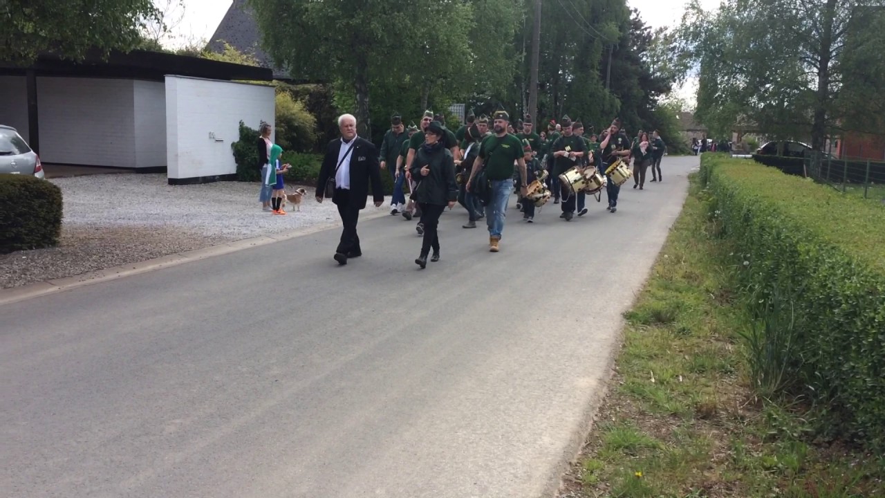 Pas de route des flanqueurs de la marche st roch de Thuin 13/05/2017
