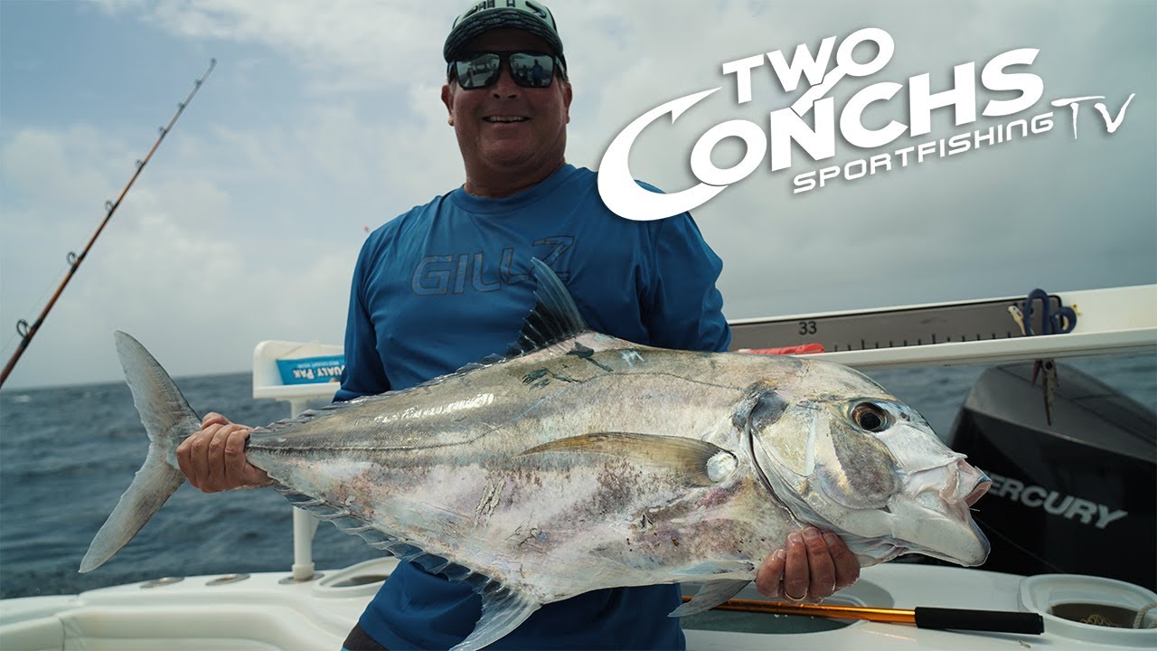 How to catch AFRICAN POMPANO and how to throw a cast net - Two Conchs Online TV/Ep 17