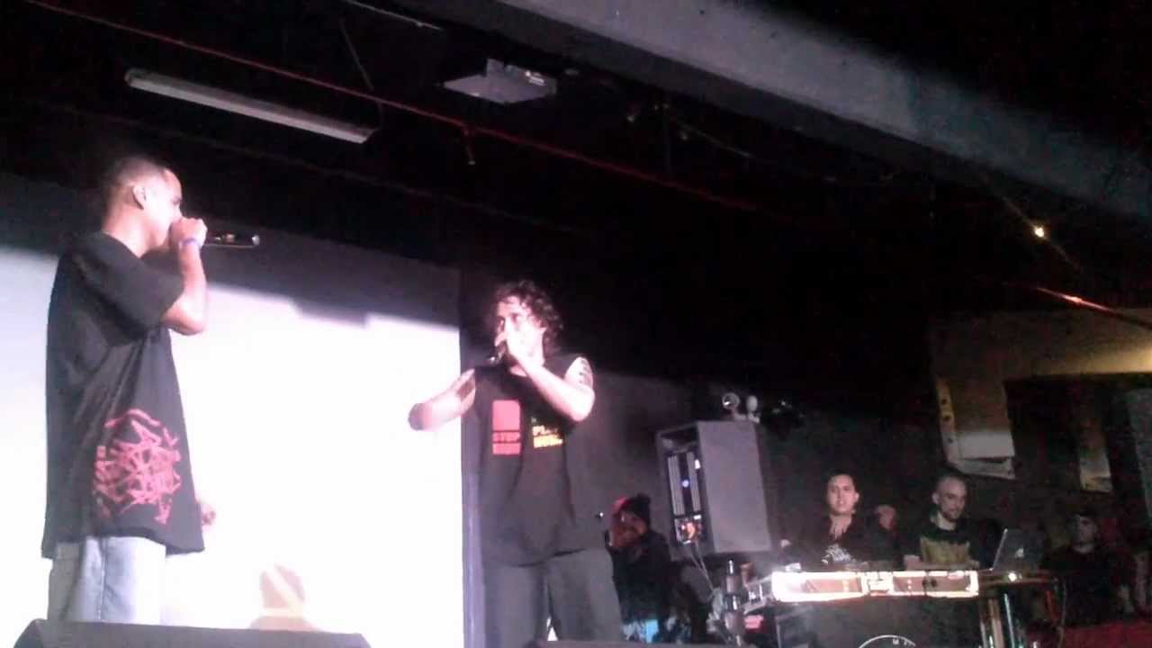 Canserbero ft Warrior - FreeStyle 2012 Perú!