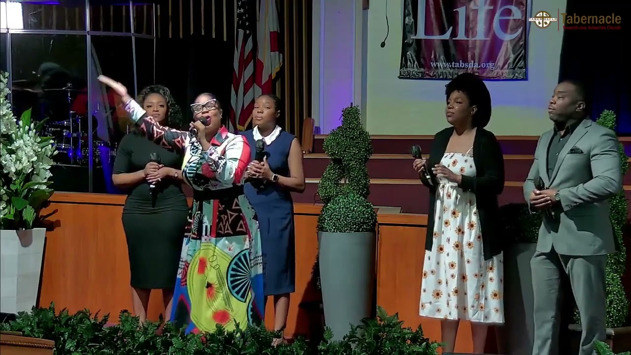That's Why My Heart Is Filled With Praise // Tabernacle Praise Team // Praise & Worship