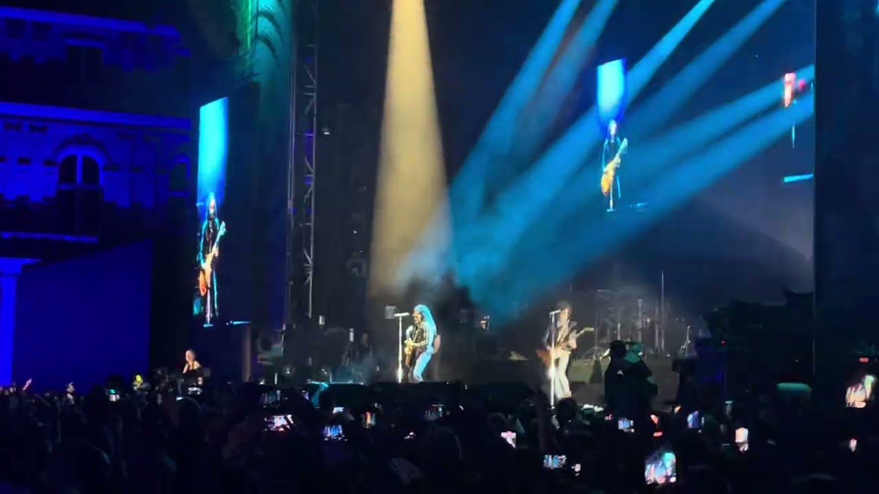Lenny Kravitz „American Woman“ & „Fly Away“ Live @ Jazz Open, Schlossplatz Stuttgart, 25.07.2024