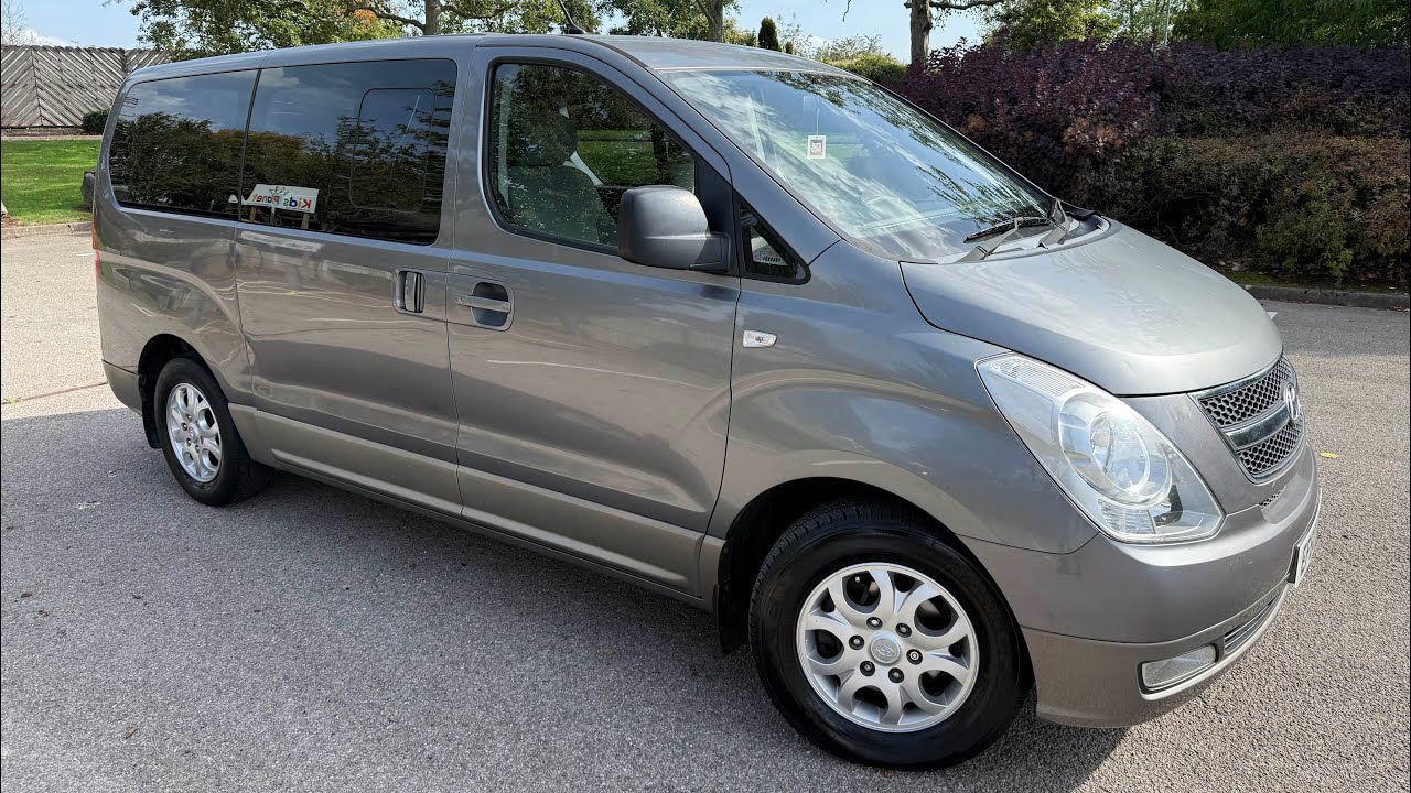 Hyundai i800 2.5 CRDi Style Euro 4 5dr 2010/60 reg