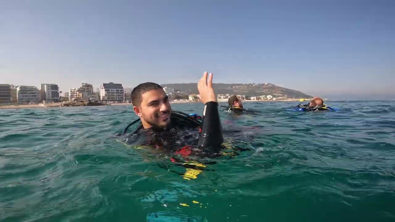 7.6.24 מודרכת לארלוזורוב בת גלים חיפה. מועדון צלילה לצלול בוסתן הגליל.