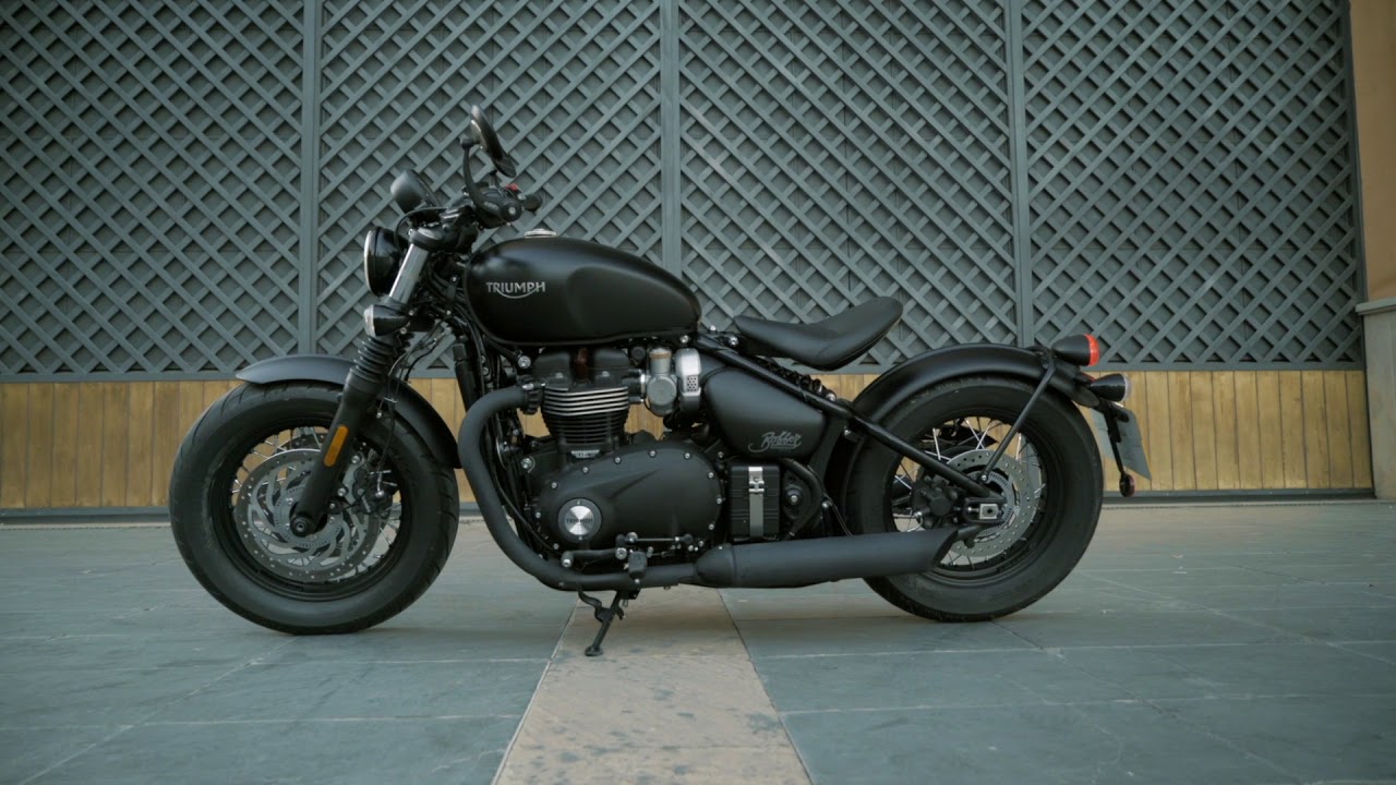 2018 Triumph Bonneville Bobber Black Detail Shots