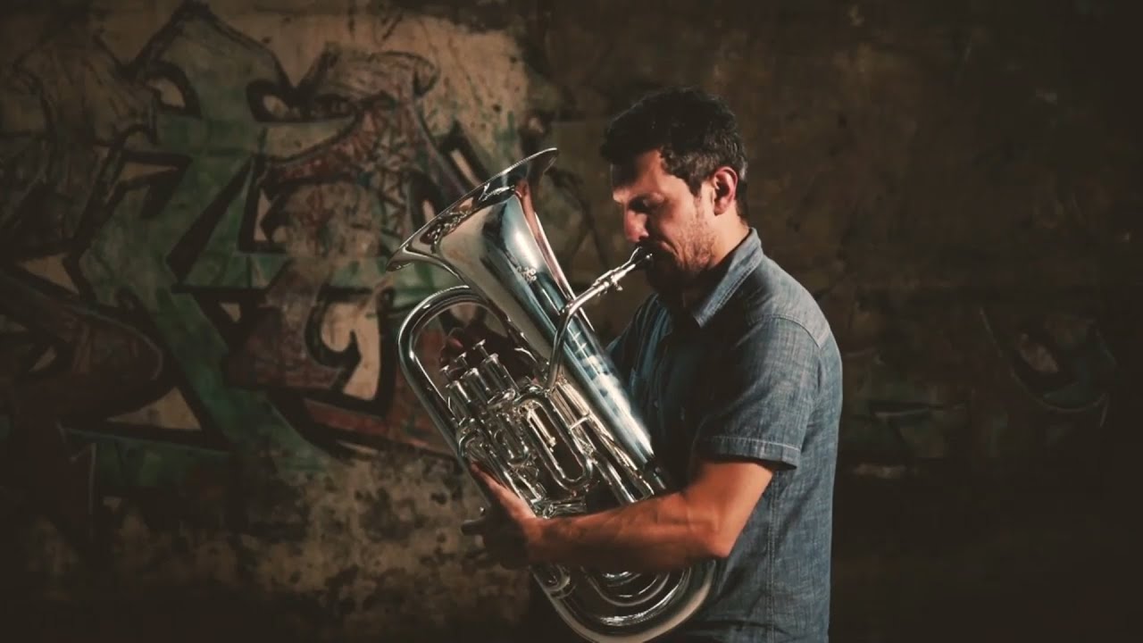 Adams Artist Spotlight: Fernando Deddos
