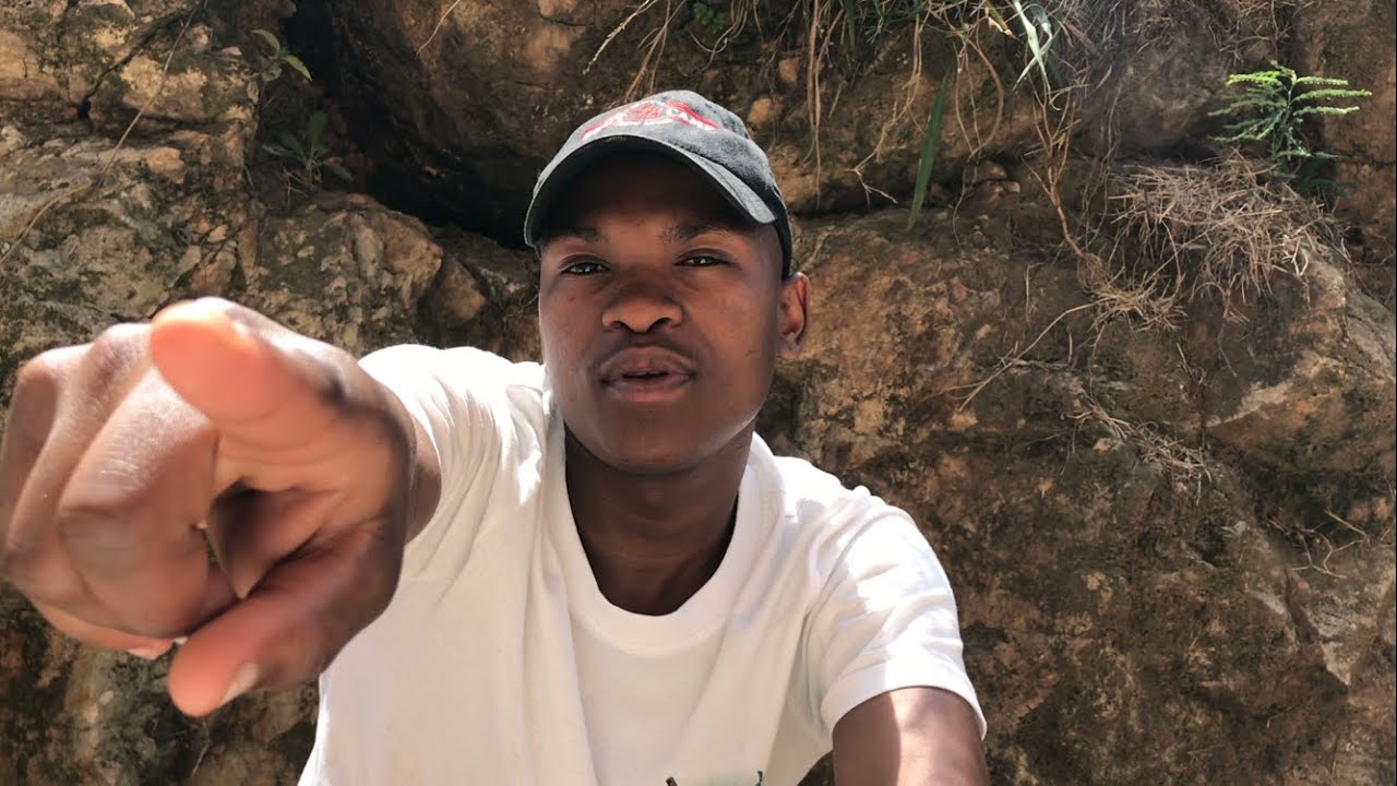 Hlala emgqeni wakho ngoba isivinini siyabulala