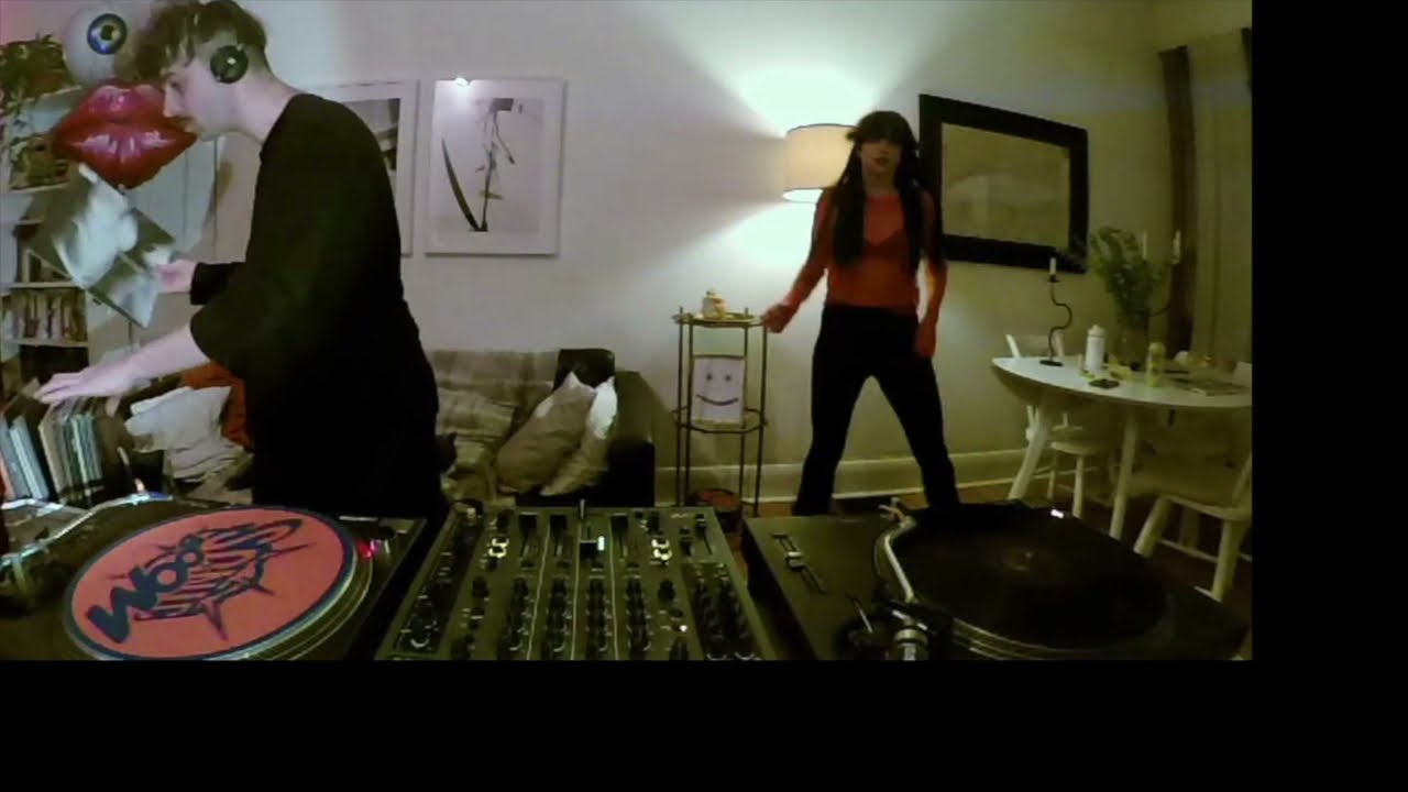 Nailbiter Living Room Techno Vinyl DJ Set Originally aired on Twitch May1st 2021