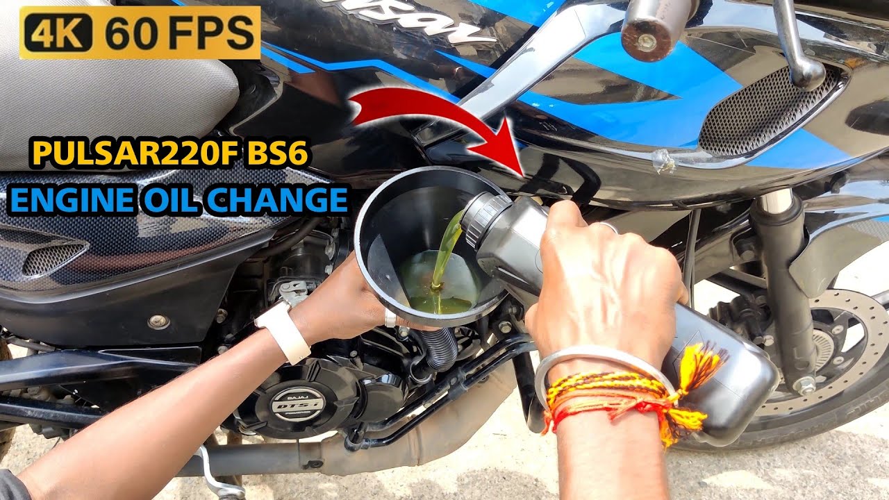 Pulsar 220F BS6 Engine Oil Change | Peter Vlogs Tamil