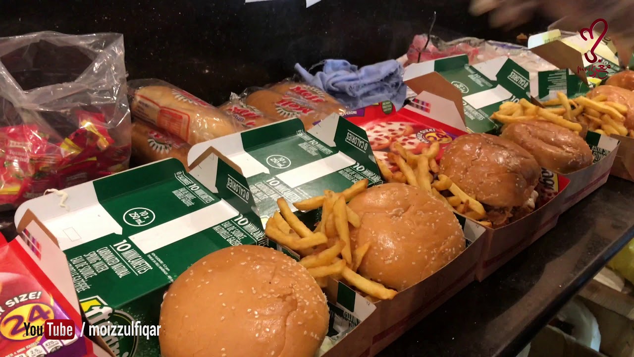 Zinger Burger Recipe KFC Style | Street Food Of Karachi Pakistan 🇵🇰