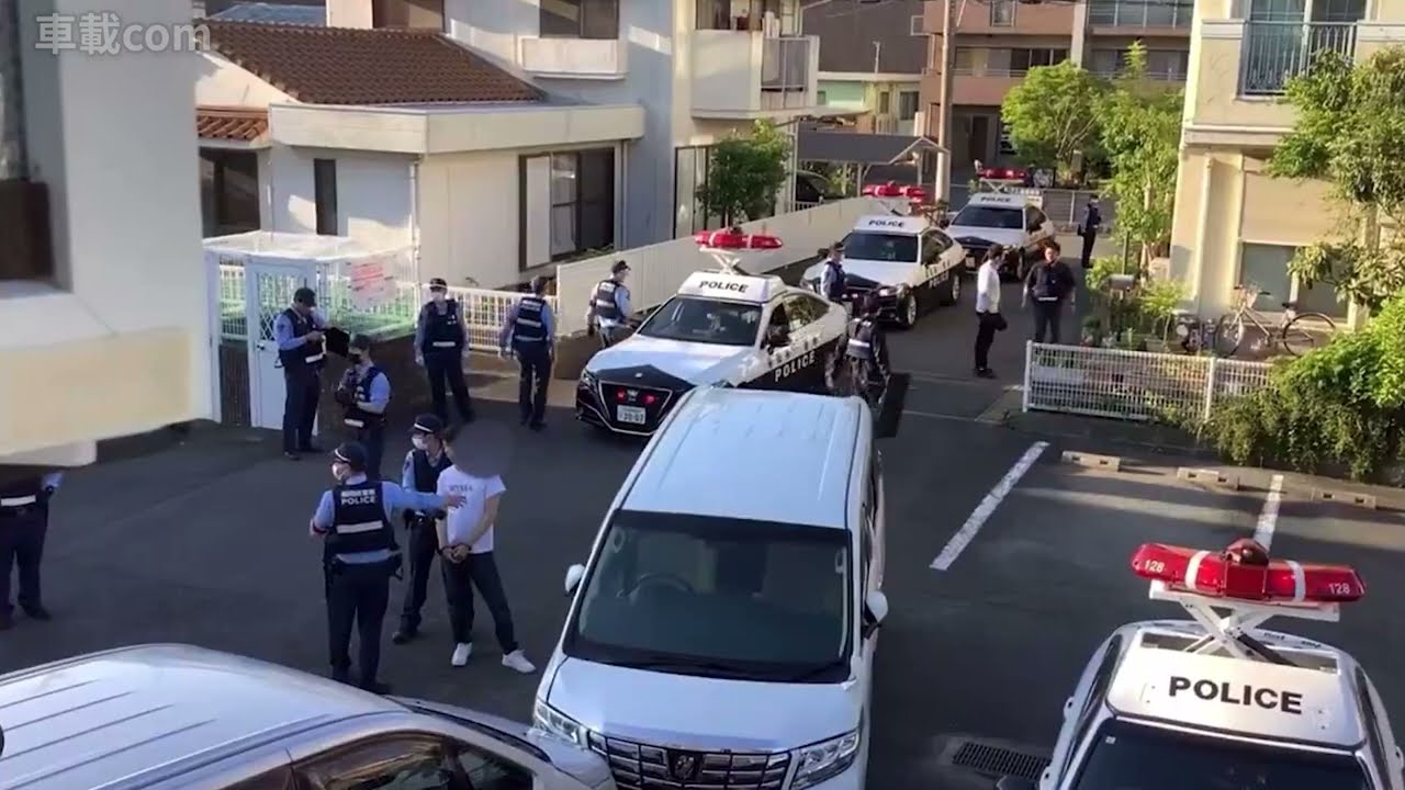 【警察特集】高齢者ドライバーが警察の制止を無視…警察「降りろ！」白煙立ち込め周囲騒然　暴走族逮捕の瞬間　煽り運転 危険運転 交通事故 Japan Roads | Dash Cam