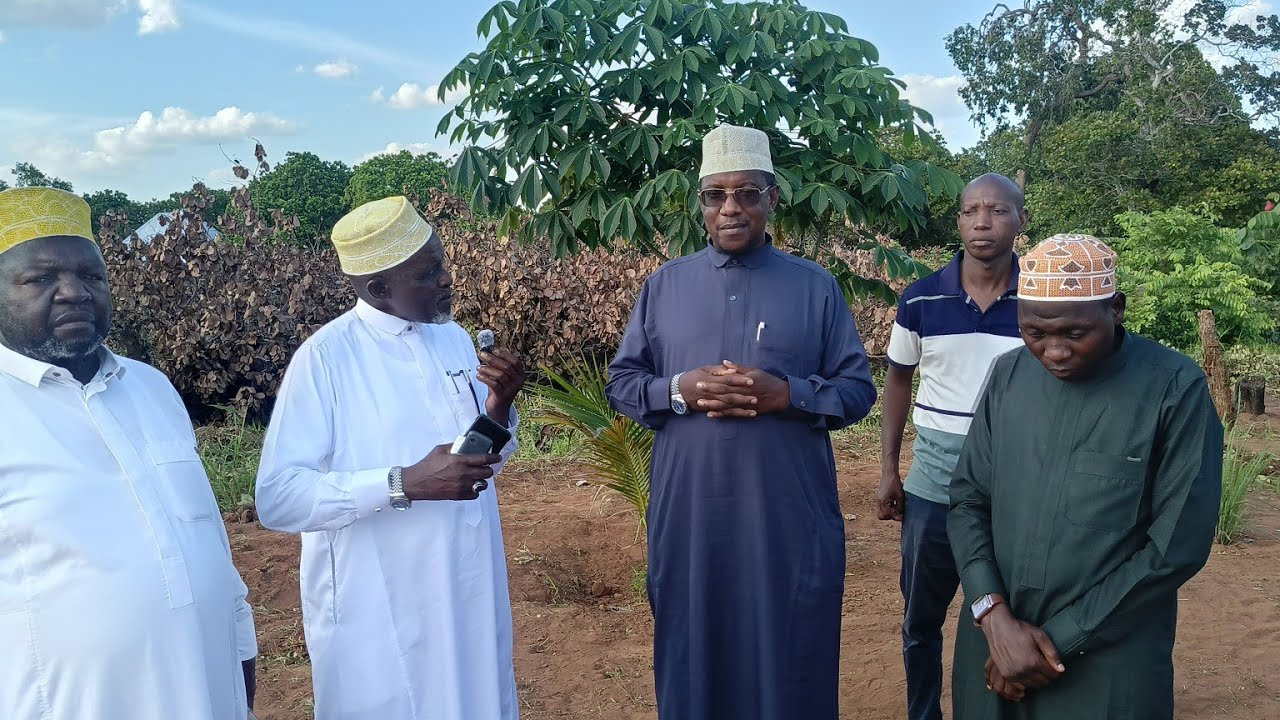 NEEMA YA  HIJJA ILIVYOMSHUKIA  MWANAFUNZI WA DARUWESHI ROKETI , 2025 , ANAJENGA MSIKITI , MADRASA, 