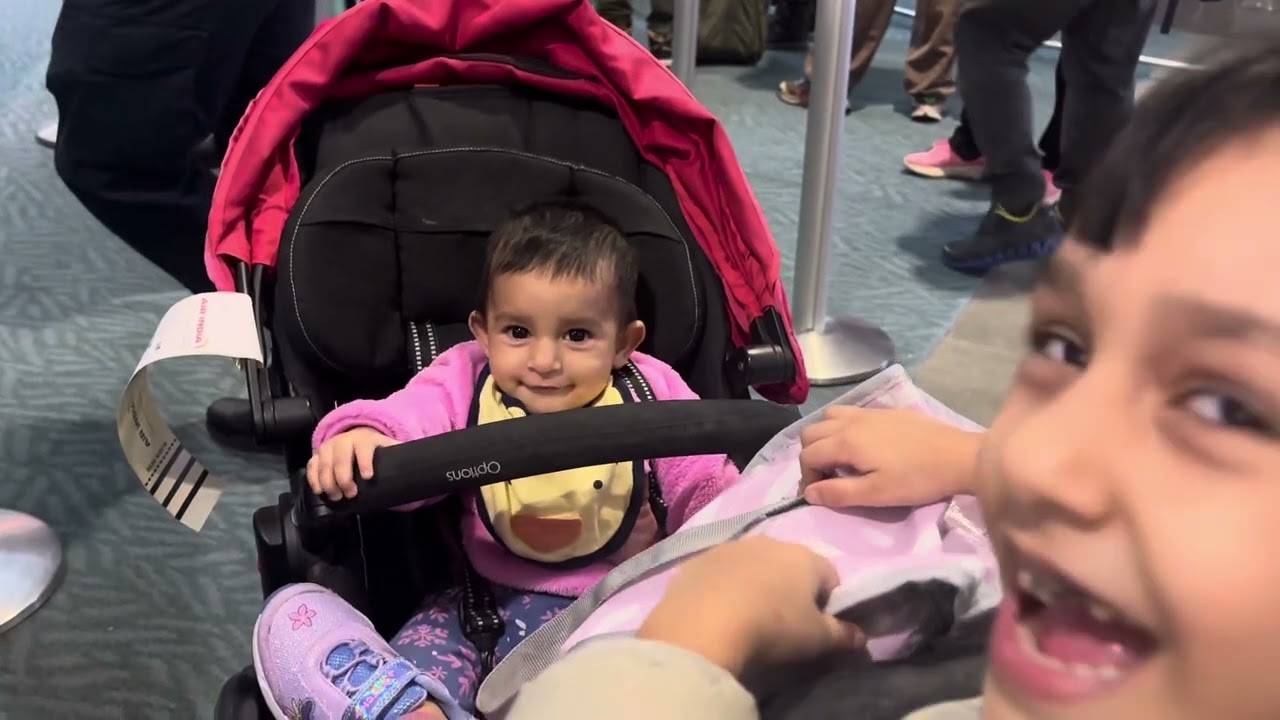 Bacho ke sath akele safar ✈️ | kitna muskil kitna asan | Canada to India 🇨🇦 to 🇮🇳