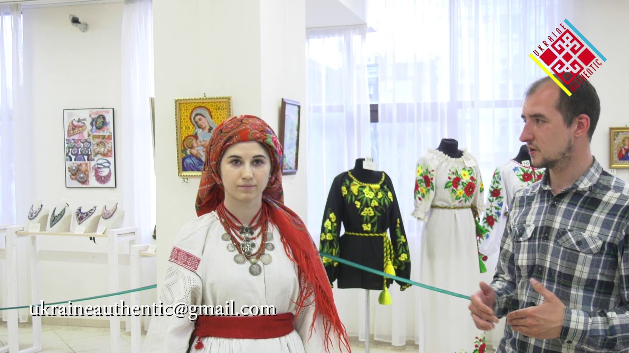 Лекція-показ традиційного вбрання Слобожанщини