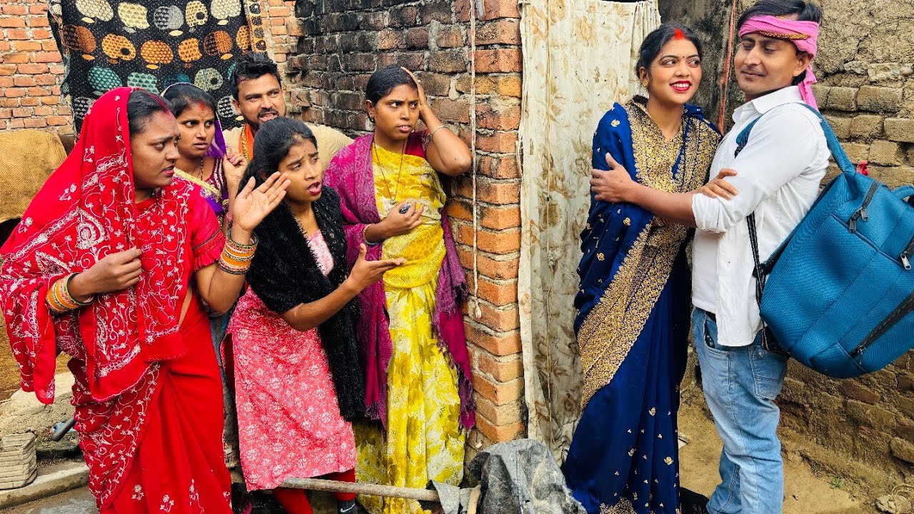 मामी भगीना के प्यार, देखिये कैसे चुपे चोरी ये औरत प्रेमलीला रचाती है।|Priti Singh Comedy Vlog 