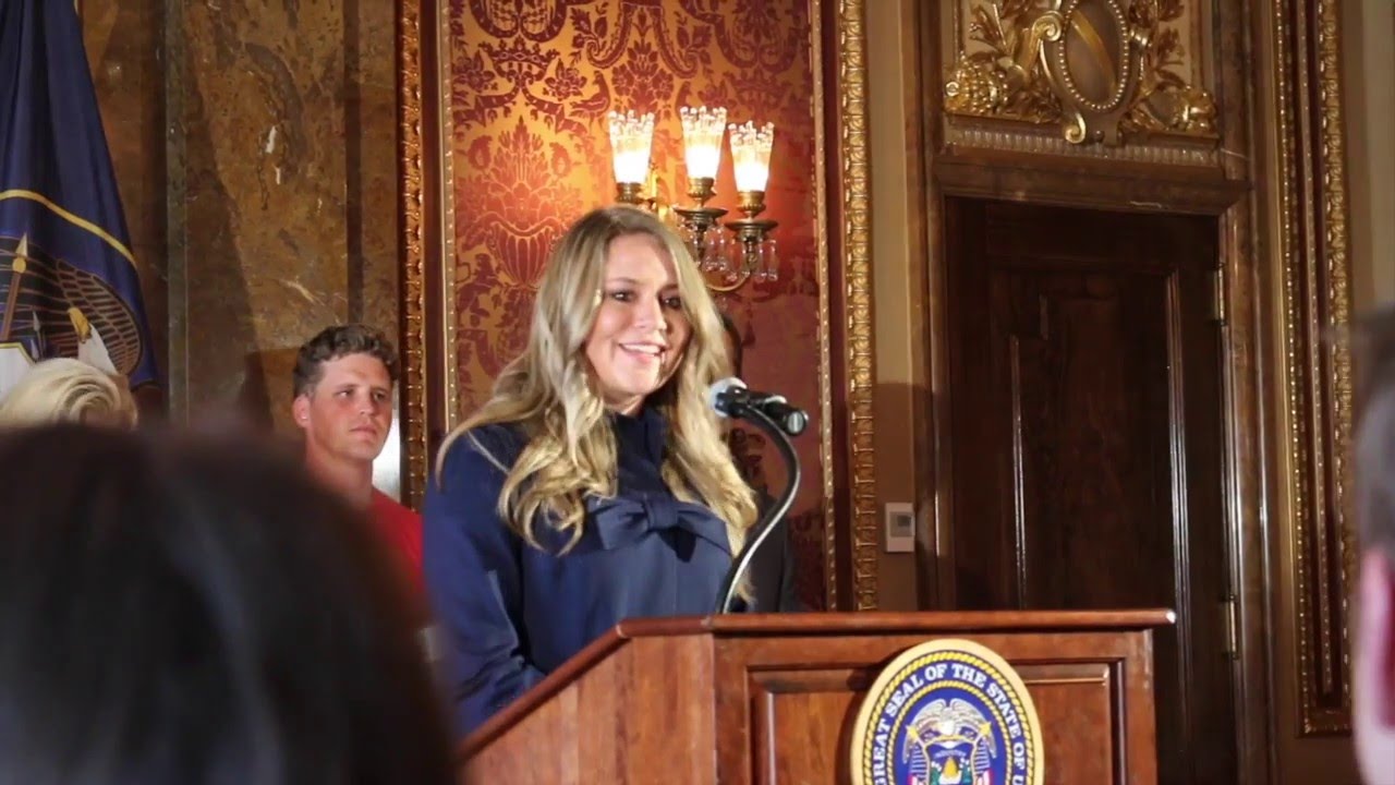 Porn is a Public Health Crisis - Dawn Hawkins Remarks at UT Ceremonial Signing of Resolution SCR9