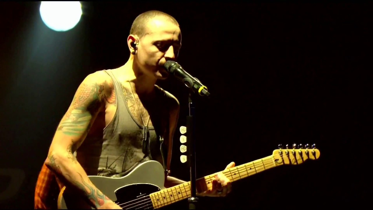 Linkin Park - Iridescent (Madison Square Garden 2011) HD