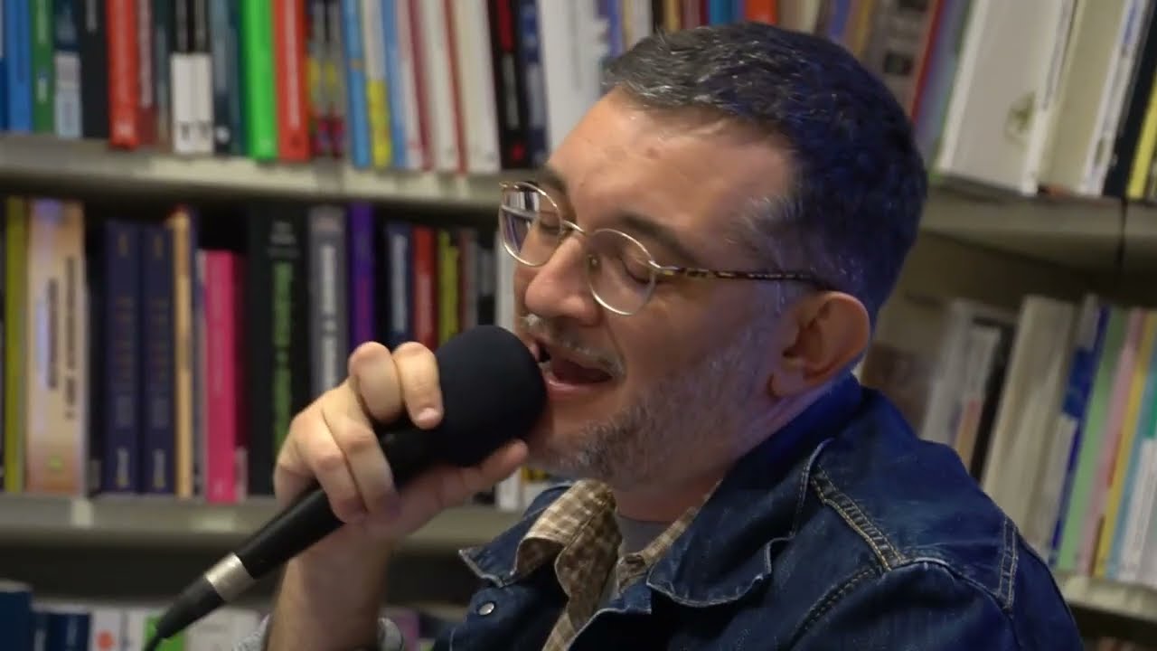 Elphomega showcase El Tercer Piso (ciclo En la punta de la lengua)