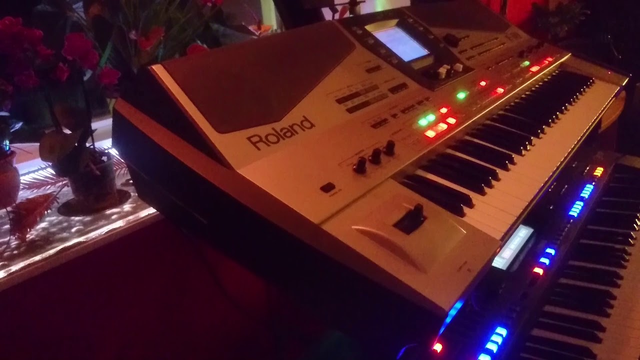 Mull of Kintyre Keyboard Vergleich : Roland E-80 vs Yamaha Genos
