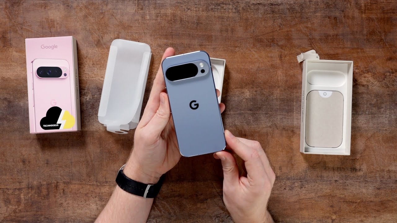 Распаковка Google Pixel 10 Pro! Сравнение Pixel 10 Pro с Pixel 9 Pro!