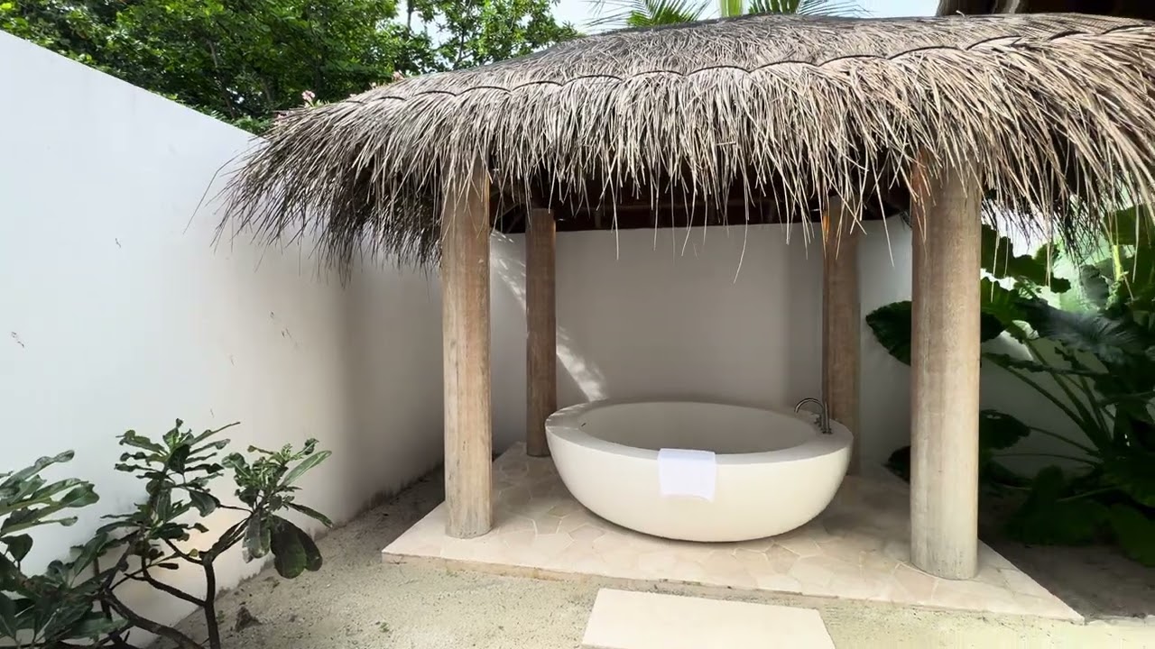 Beach Sunrise Villa Room Tour @ Sirru Fen Fushi Private Lagoon Resort