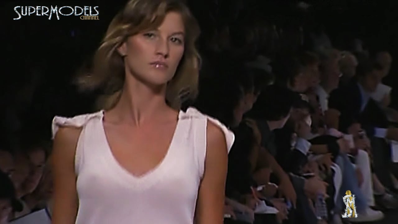 Gisele Bundchen best Moments on catwalk part 2 2002 2016