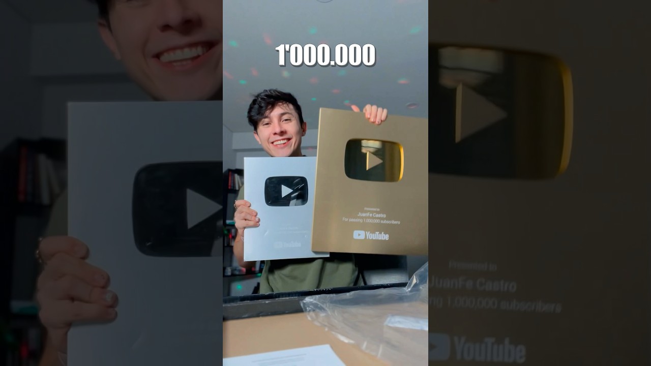 Unboxing de la PLACA DORADA del Mill&oacute;n en YouTube 🤩 GRACIAS por el apoyo!! #shorts