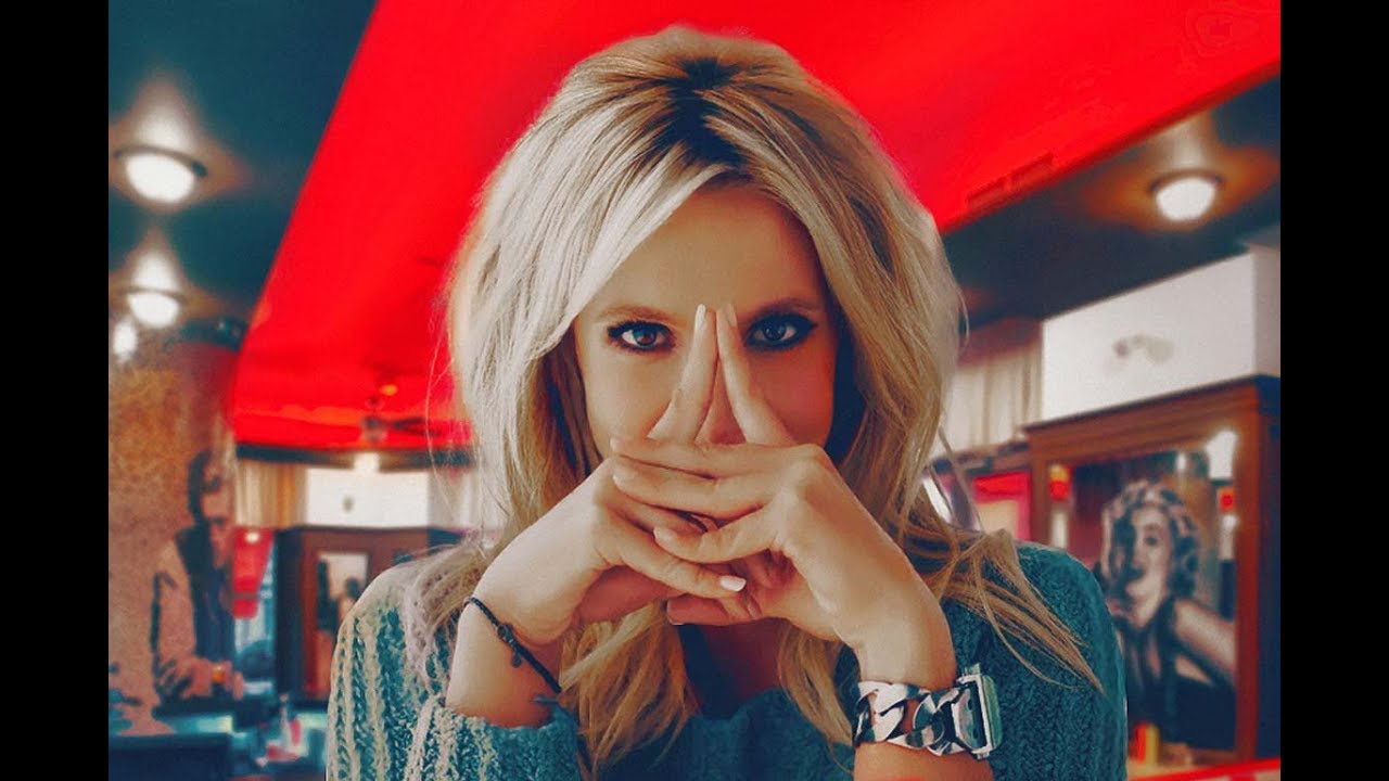 Britney Spears - Tom's Diner (2019 Giorgio Moroder's REMIX)