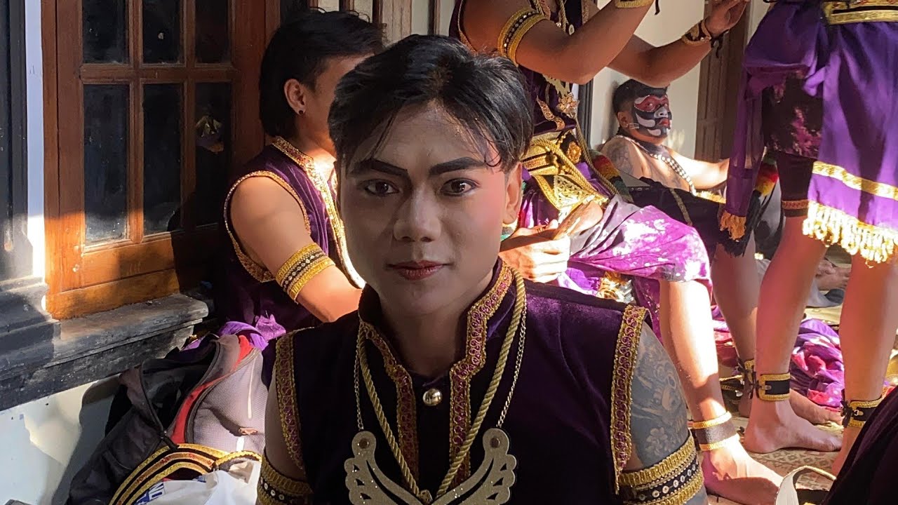 Tutorial Make Up Bersama Febrian Penceng • Dibalik layar Jathilan Laras Ganendra