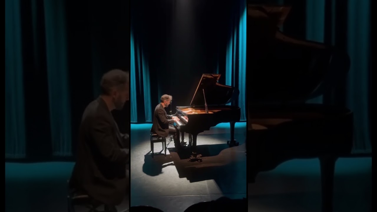Your Eyes #emotionalpiano #quaceci Domenico Quaceci live Your eyes at Piano Day #pianoday