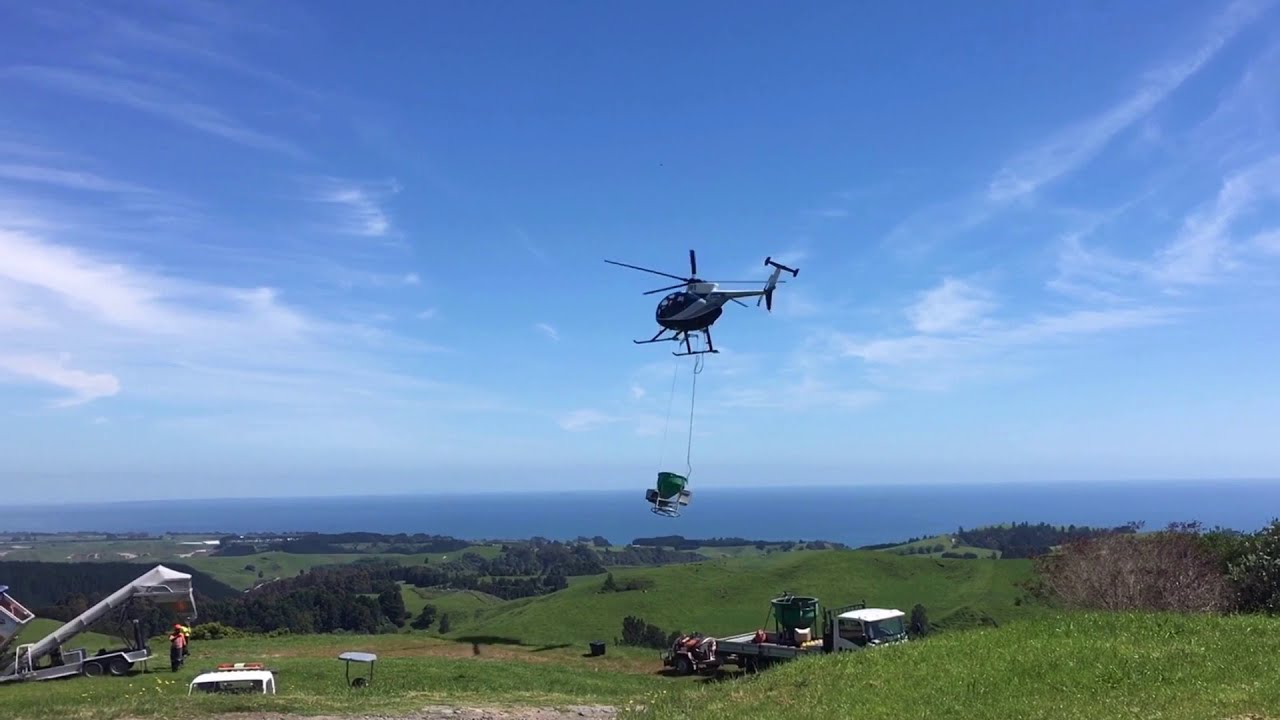 Skilled Hughes (MD) 500 Fertiliser Resupply (New Zealand)