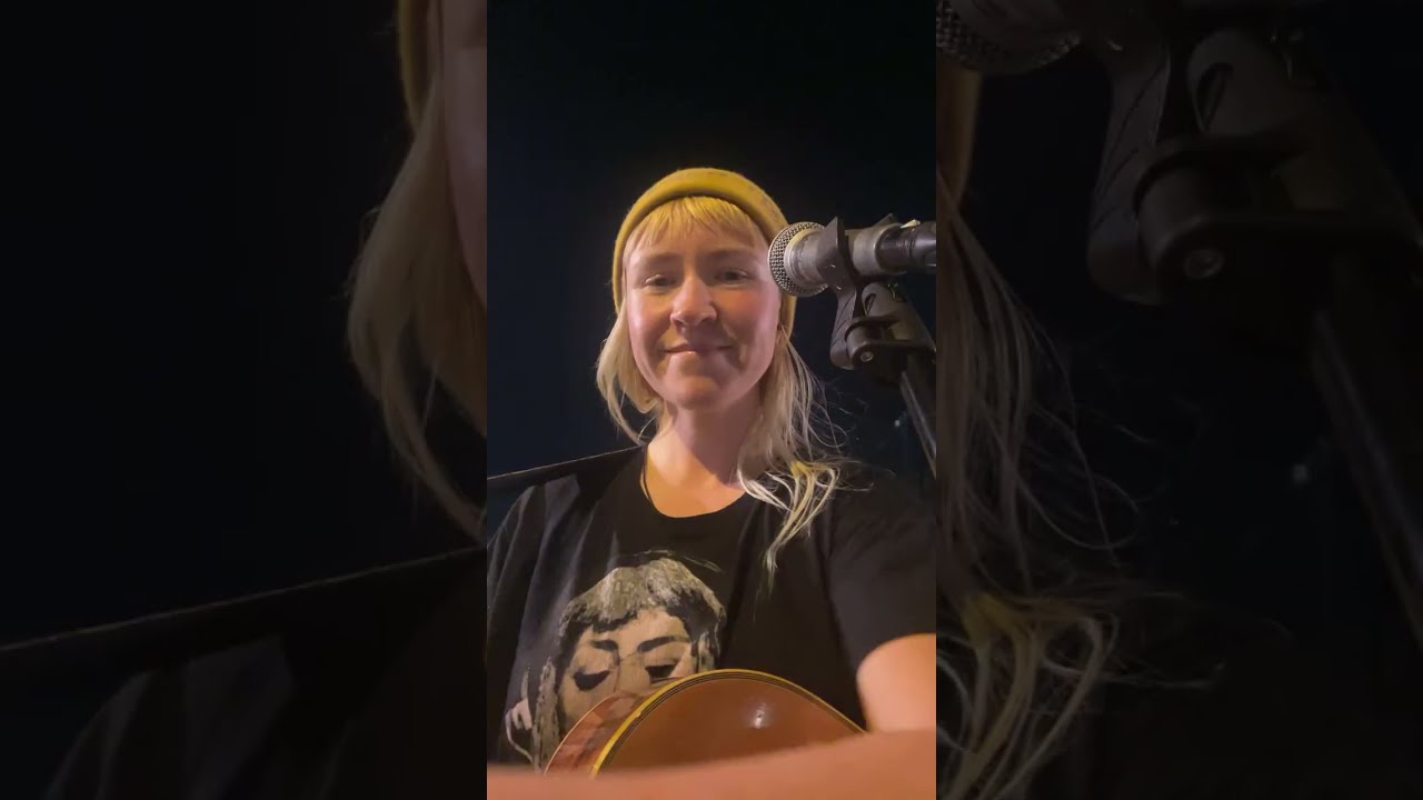 Leila Jane is live
