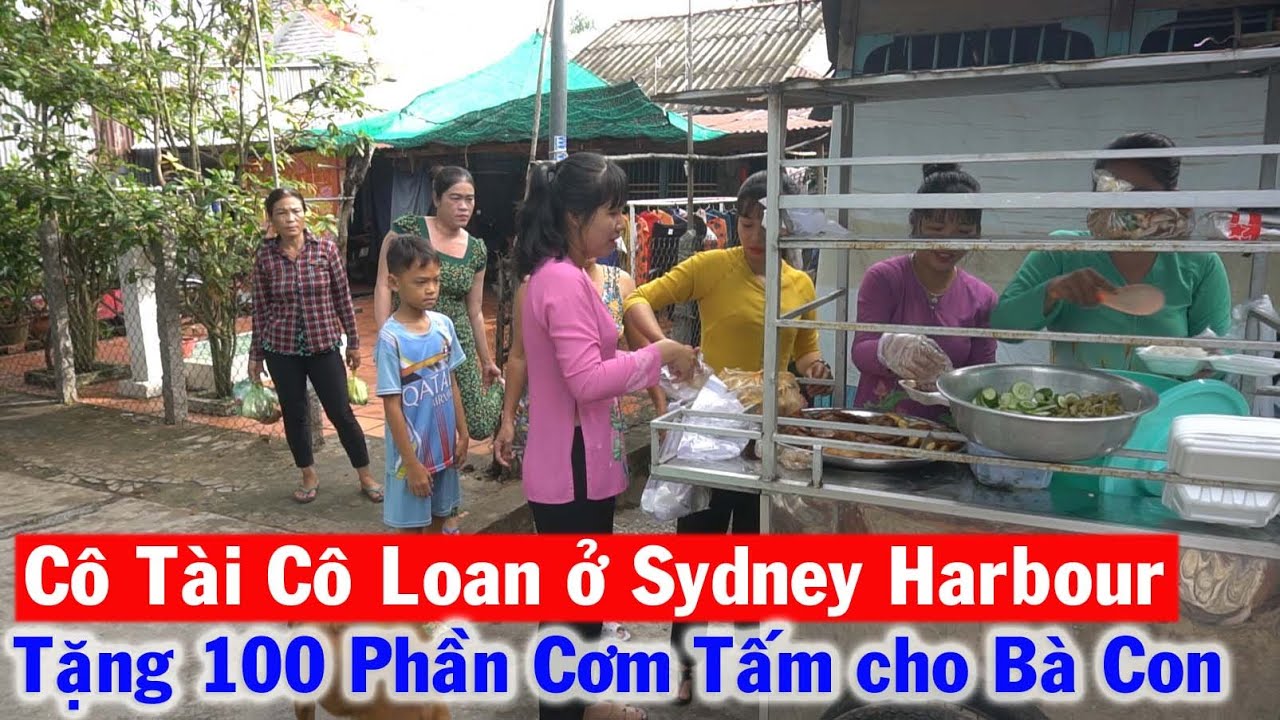 Bà Con Quê Em Vui Mừng Nhận 100 Phần Cơm Tấm từ Tấm Lòng của Cô Tài Cô Loan ở Sydney Harbour