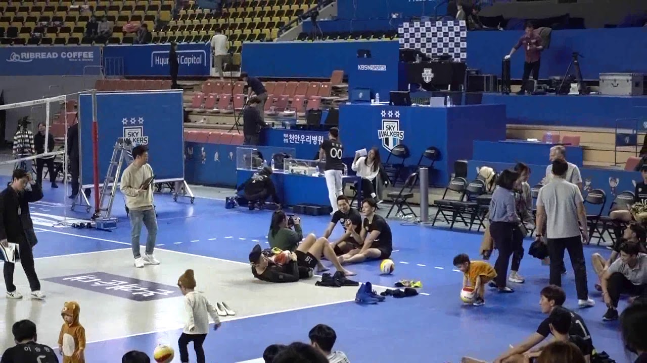 현대캐피탈 스카이워커스 skywalkers 우리카드위비전 문성민 moon sungmin 선수 아들 문시호 moon siho korea pro volleyball