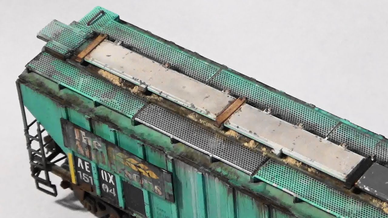 Modeling Realistic Grain Spillage On HO Scale Covered Hoppers!  DCT HOW TO's!