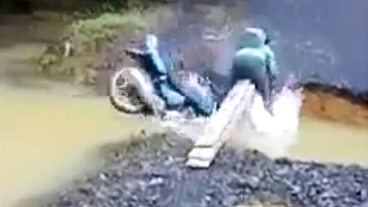 😜 Mega FAILS - JUNE 2017 🤣 Funny FAILS Compilation 😂
