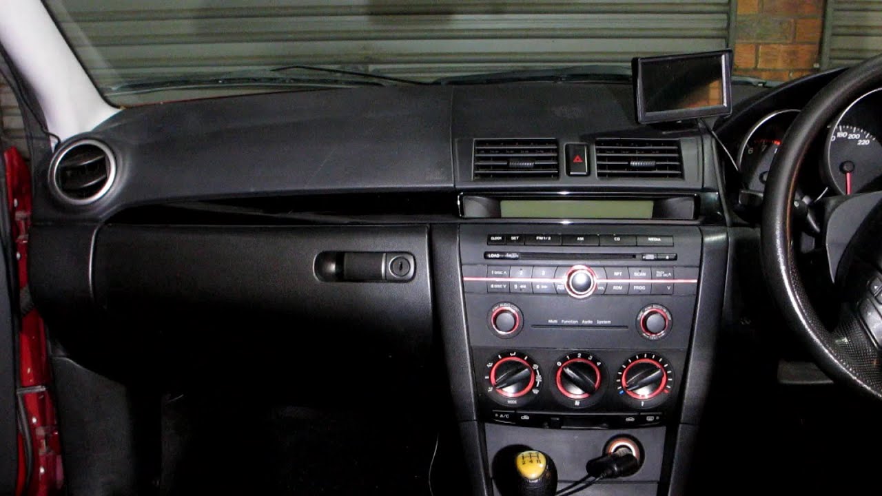 Mazda 3 (2006) : Fitting Junsun Android Head Unit