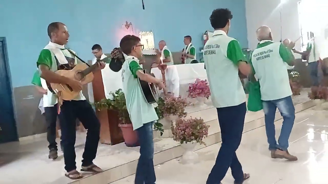 Momento muito bonito da Folia de Reis 