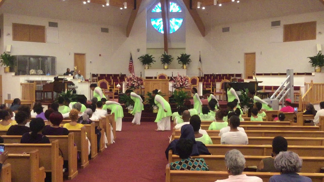 Shekinah Glory Teens dancing to “Your Spirit” by Tasha Cobb 10/28/17