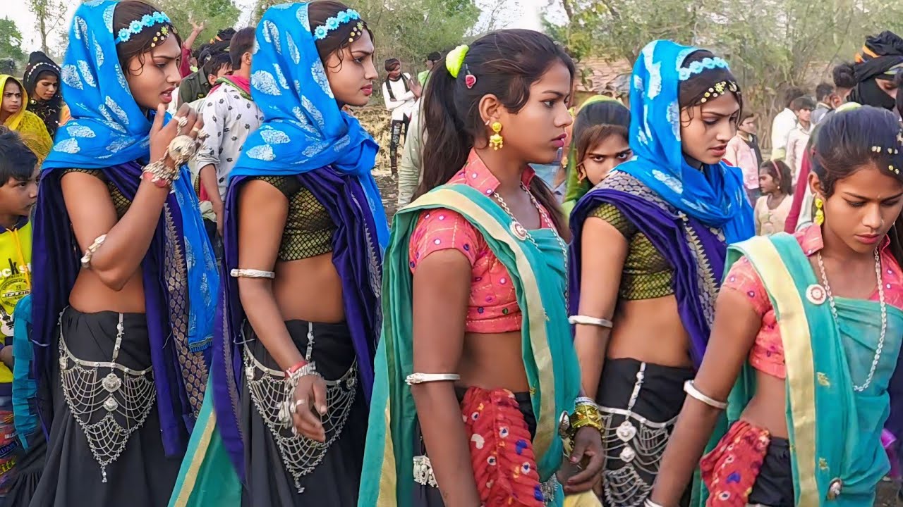 आवेली 💃 लाडीन वापरेली 🏍️ गाडी 😂 रिन वेला 💯 पाड़हे रे || Vk Bhuriya आदिवासी डांस Rahul Bhuriya