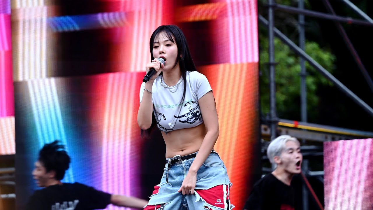 220903 윤미래, 비비(BIBI) - LAW (Prod. Czaer) 직캠(Fancam) [4K] @RAPBEAT FESTIVAL 2022