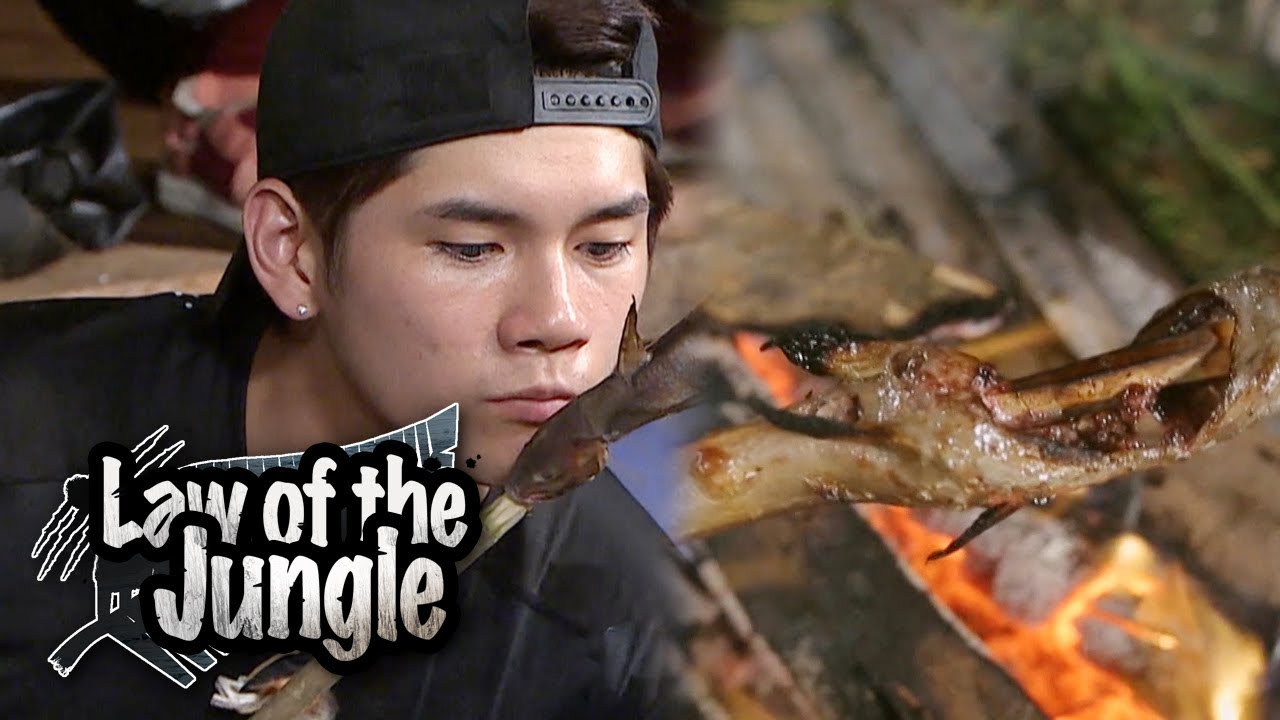 Let’s Take a Look at Seong Wu's Grilling Skills? [Law of the Jungle Ep 326]