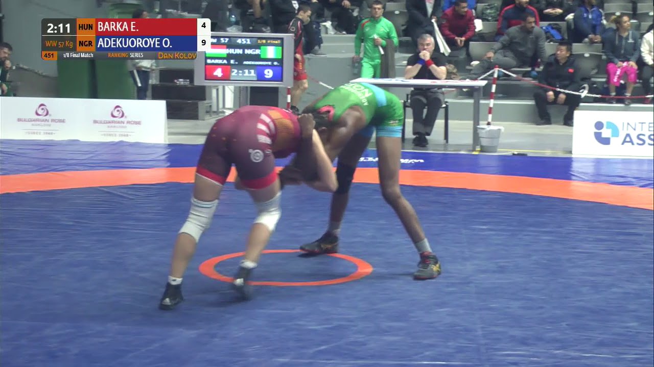 1/8 WW - 57 kg: E. BARKA (HUN) v. O. ADEKUOROYE (NGR)