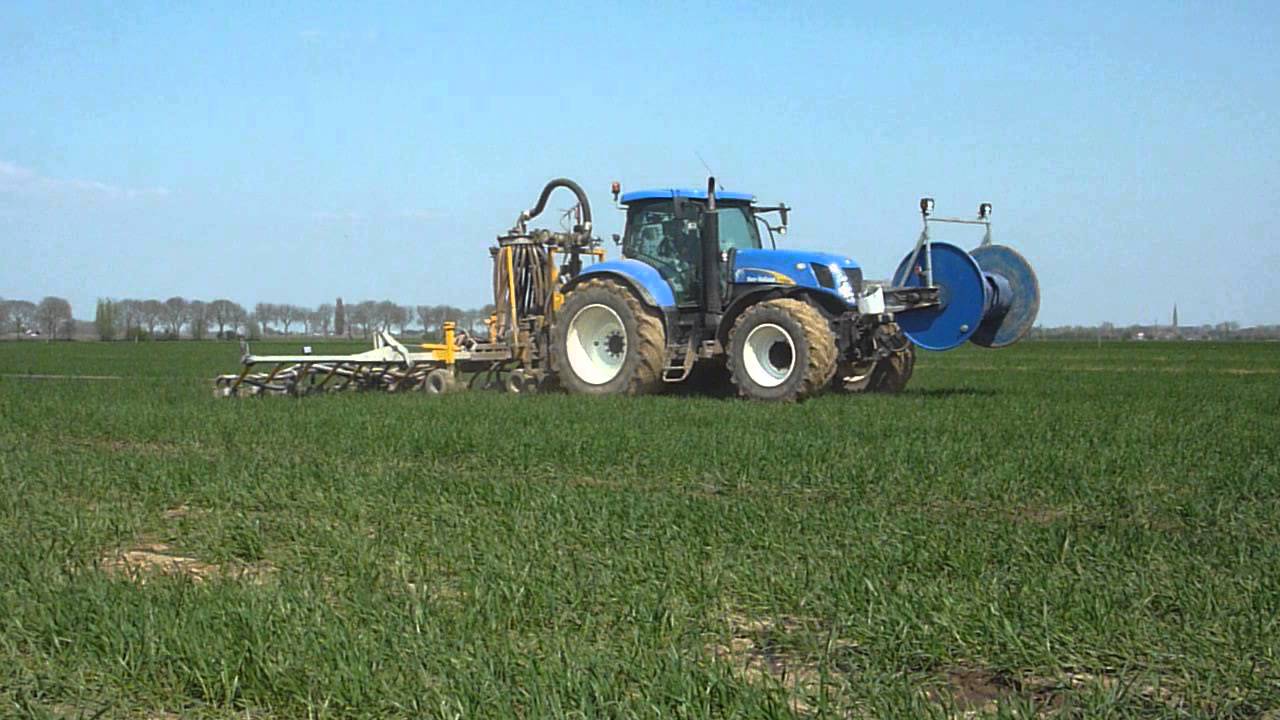 sleepslangen 2013 in tarwe T7030 en peecon bemester