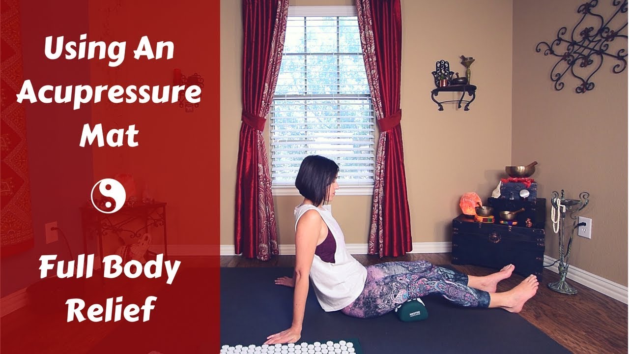 Using An Acupressure Mat for Full Body Pain Relief, Release & Detox