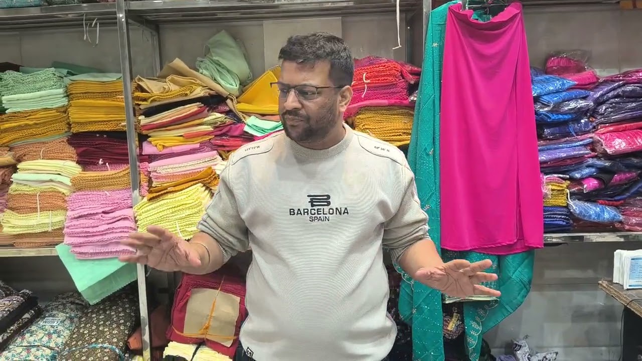  थान वाले सूट इनसे बढ़िया कही नहीं अरिहंत टेक्सटाइल आशु भाई फोन -9312154945.visit Karo ###.